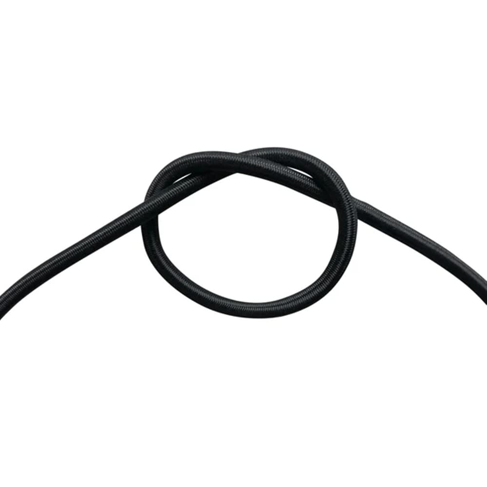 Närbild på svart 4 mm elastiskt gummisnöre/chocksnöre knutet i en ögla, används som däcksnöre på kajak