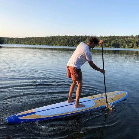 Paddleboard i glasfiber från SUN – hård SUP med elegant wood-design