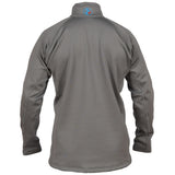 Baksida av Peak UK Stretch Fleece underställ – visar passformen för kajakpaddling