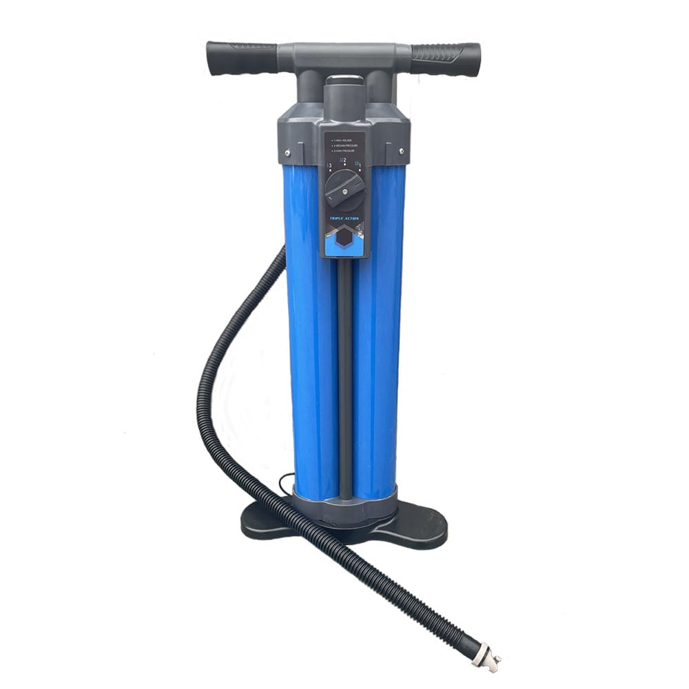 Triple Action Pump – kraftfull handpump för uppblåsbar SUP med snabb uppblåsning i tre steg.